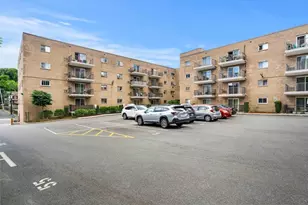 121 Tremont St, Boston, MA 02135 - Photo 19