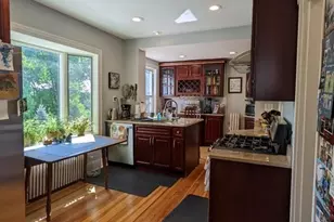 51 Algonquin, Newton, MA 02467 - Photo 3