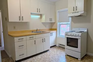 30 Hope St, Attleboro, MA 02703 - Photo 25