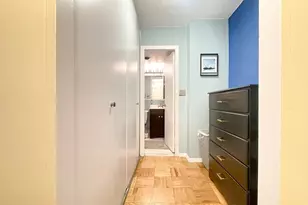 2 Hawthorne Pl, Boston, MA 02114 - Photo 5