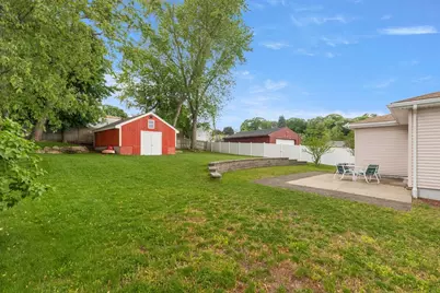4 Pine, Peabody, MA 01960 - Photo 3