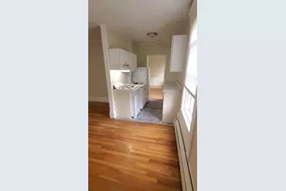 47 Railroad Ave #2R, Beverly, MA 01915 - Photo 3