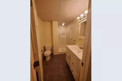 47 Railroad Ave #2R, Beverly, MA 01915 - Photo 7