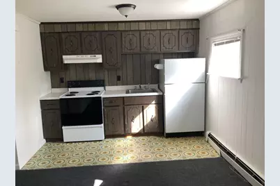 23 Brown St. #2, Waltham, MA 02452 - Photo 3