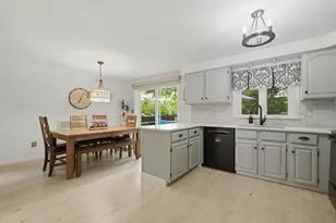 21 Basking Ridge, Middleborough, MA 02346 - Photo 11