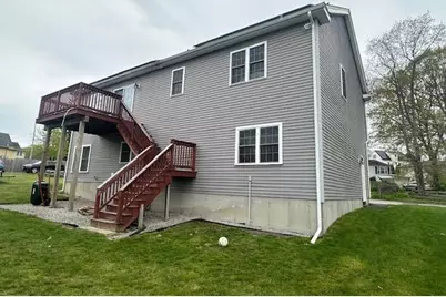 34 Carpenter Ave, Worcester, MA 01605 - Photo 5