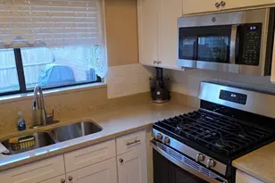 206 Greenbrook Dr, Stoughton, MA 02072 - Photo 3