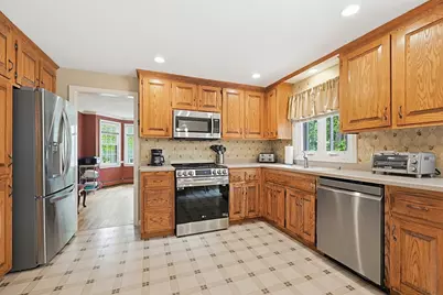 37 Jillson Cir, Milford, MA 01757 - Photo 13