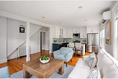 21 Fessenden Rd #21, Arlington, MA 02476 - Photo 3