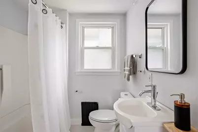 21 Fessenden Rd #21, Arlington, MA 02476 - Photo 9