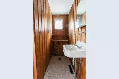 21-22 Beach Drive, West Brookfield, MA 01585 - Photo 27