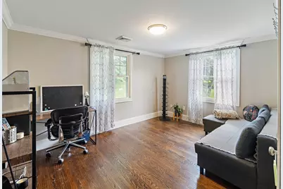 204 Dedham St, Newton, MA 02461 - Photo 19