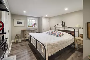 204 Dedham St, Newton, MA 02461 - Photo 23