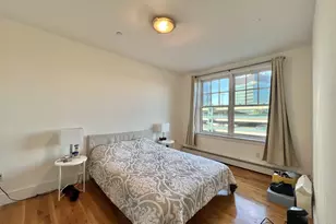 432 Norfolk St, Somerville, MA 02143 - Photo 9