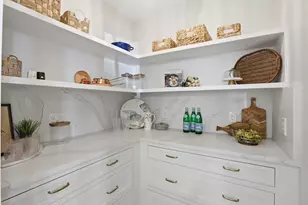 71 Purchase St, Newburyport, MA 01950 - Photo 13