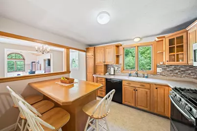 156 Third St, Stoughton, MA 02072 - Photo 5