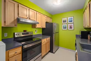 113 Sumner St, Boston, MA 02128 - Photo 7