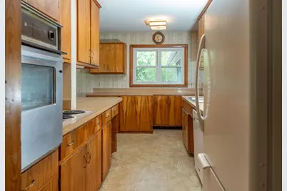 49 Harlow Drive, Amherst, MA 01002 - Photo 11