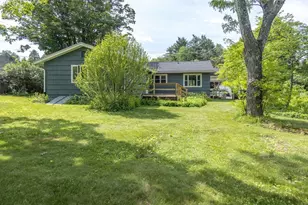 49 Harlow Dr, Amherst, MA 01002 - Photo 7