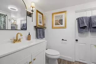 31 Olive St, Newburyport, MA 01950 - Photo 27