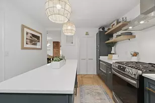 31 Olive St, Newburyport, MA 01950 - Photo 13