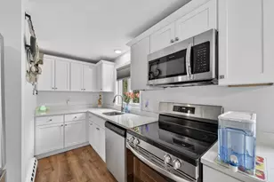2 Bryant St, Freetown, MA 02702 - Photo 3