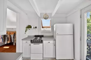 127 Bradford St, Provincetown, MA 02657 - Photo 11