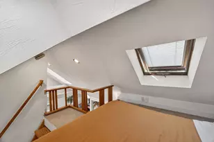 127 Bradford St, Provincetown, MA 02657 - Photo 19