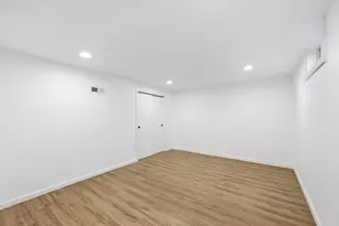 97 Maebeth St, Springfield, MA 01119 - Photo 35