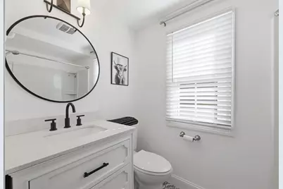 97 Maebeth St, Springfield, MA 01119 - Photo 21