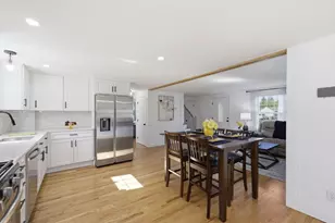 97 Maebeth St, Springfield, MA 01119 - Photo 9