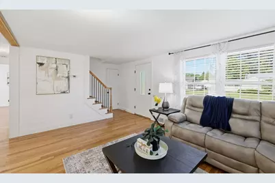 97 Maebeth St, Springfield, MA 01119 - Photo 15