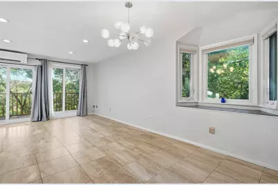 184 Rawson Rd #184, Brookline, MA 02445 - Photo 9