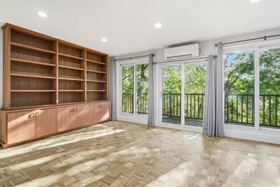 184 Rawson Rd #184, Brookline, MA 02445 - Photo 3