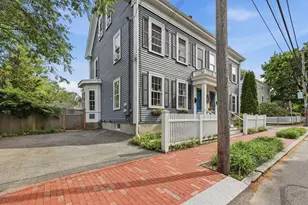 37 Marlboro St, Newburyport, MA 01950 - Photo 3