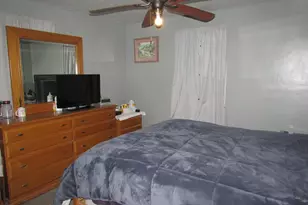 10 Bartlett St, South Hadley, MA 01075 - Photo 17