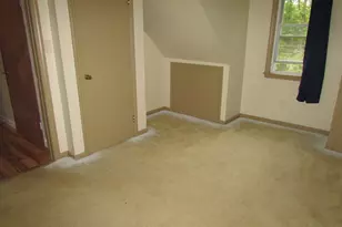 10 Bartlett St, South Hadley, MA 01075 - Photo 23