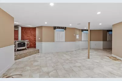 10 Stevens St, Methuen, MA 01844 - Photo 33