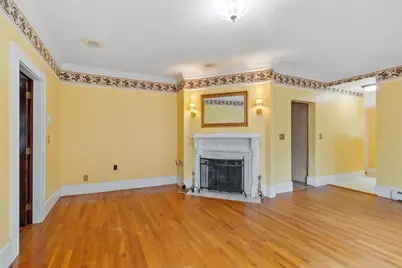 10 Stevens St, Methuen, MA 01844 - Photo 17