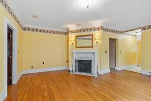 10 Stevens St, Methuen, MA 01844 - Photo 17