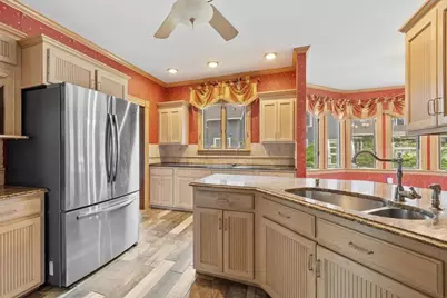 10 Stevens St, Methuen, MA 01844 - Photo 13