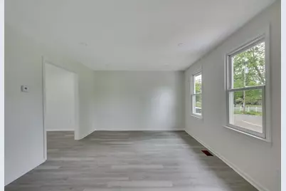 30 A St, Framingham, MA 01701 - Photo 17