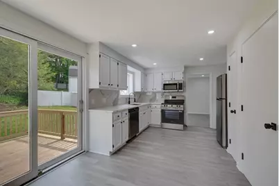 30 A St, Framingham, MA 01701 - Photo 9