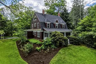 91 Sunset Ave, Amherst, MA 01002 - Photo 3