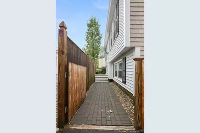 39 Warren Street #1B, Newburyport, MA 01950 - Photo 23