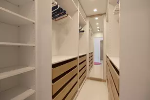 165 Beacon St, Brookline, MA 02446 - Photo 9