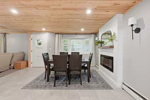 57 Plain St, Upton, MA 01568 - Photo 5