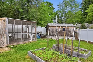 57 Plain St, Upton, MA 01568 - Photo 33
