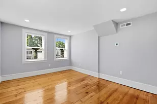 42 School St, Salem, MA 01970 - Photo 15