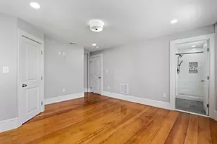 42 School St, Salem, MA 01970 - Photo 13
